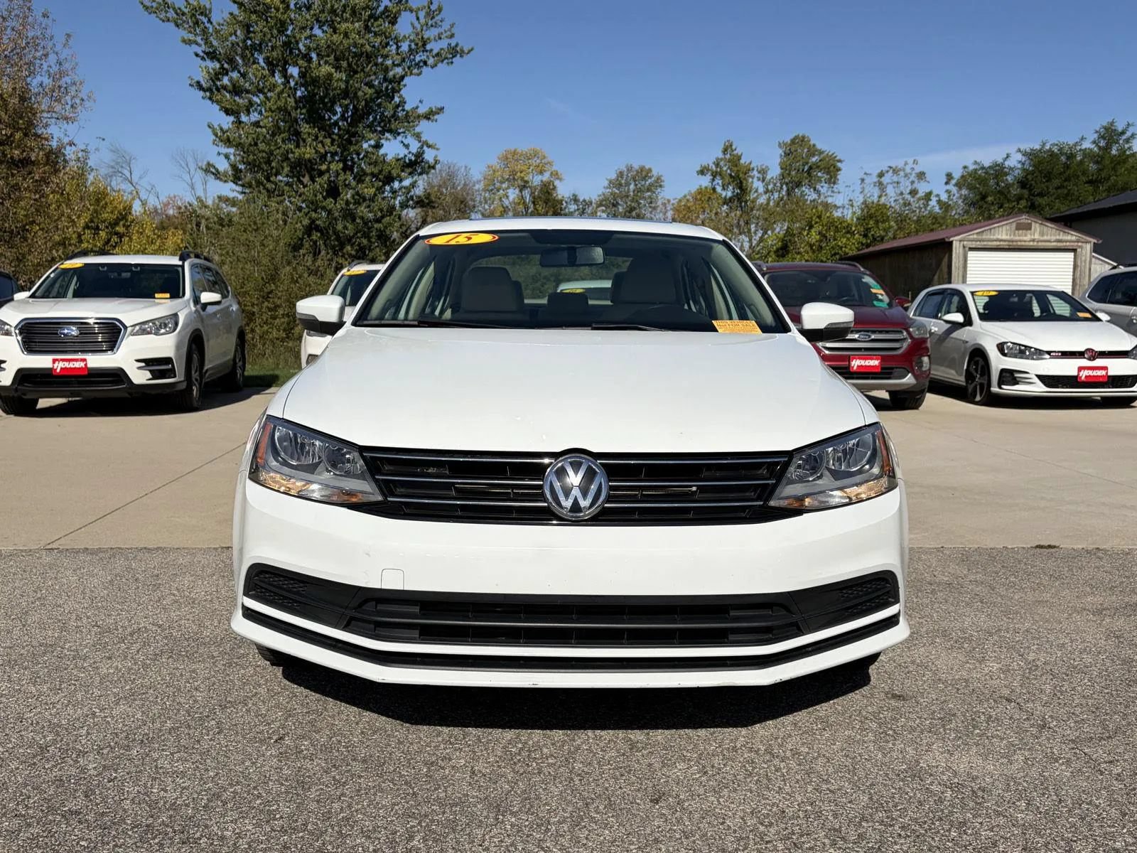 Used 2015 Volkswagen Jetta SE FWD image 2