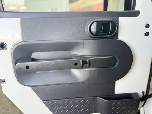 Used 2010 Jeep Wrangler Unlimited Sport image 21