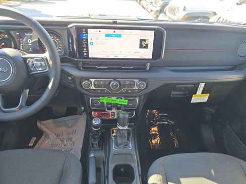 New 2026 Jeep Gladiator Rubicon w/ Safety Group image 15