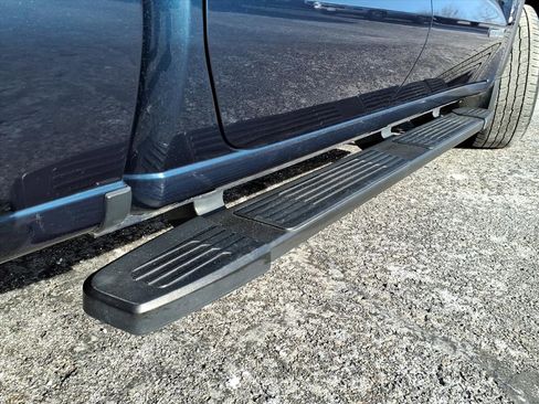 Used 2019 GMC Sierra 1500 Elevation w/ Elevation Value Package image 7