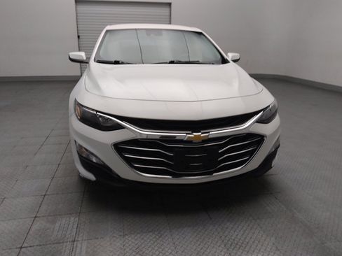 Used 2020 Chevrolet Malibu LT FWD image 14