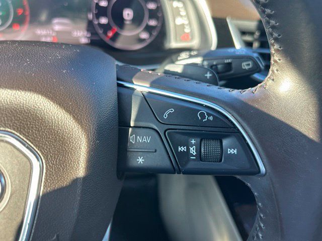 Used 2017 Audi Q7 3.0T Prestige AWD/4WD image 15