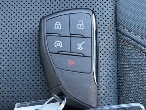 New 2026 GMC Acadia AT4 image 25