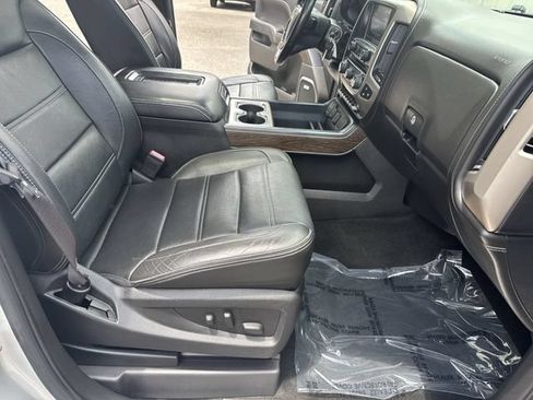 Used 2017 GMC Sierra 1500 Denali RWD image 10