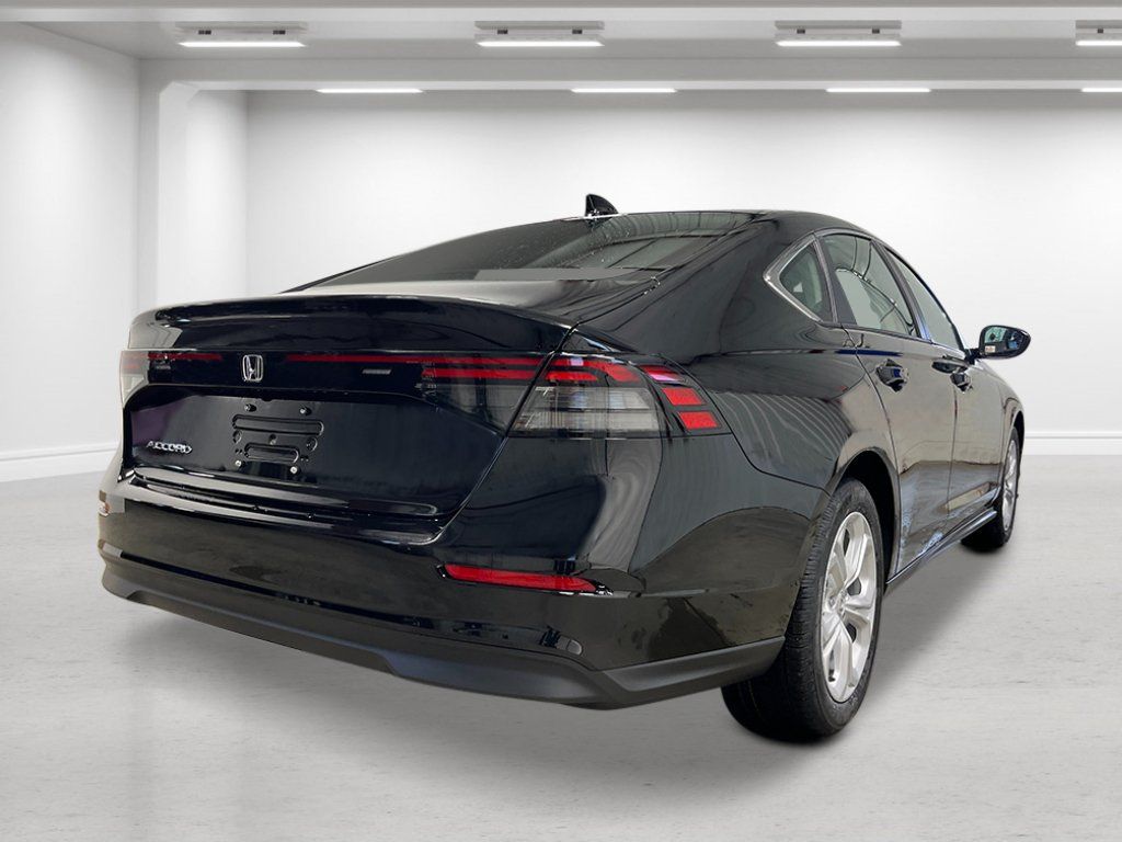 New 2026 Honda Accord LX image 5