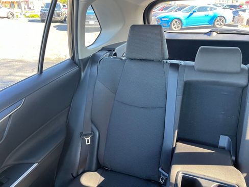 Used 2025 Toyota RAV4 LE image 39