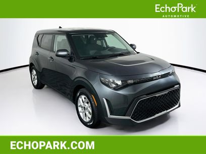 Used 2025 Kia Soul LX w/ LX Technology Package