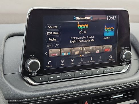 Certified 2023 Nissan Rogue SV image 16