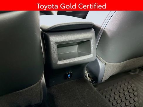 Certified 2023 Toyota Camry SE image 29