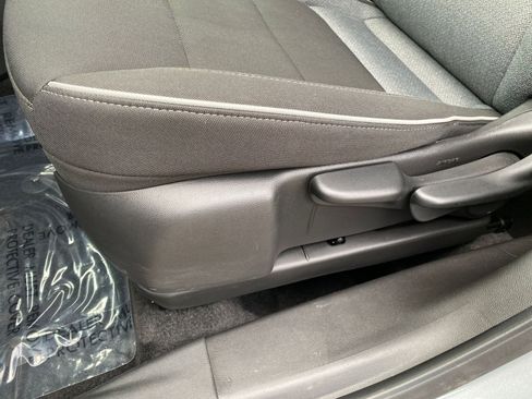 Used 2025 Chevrolet TrailBlazer LT image 23