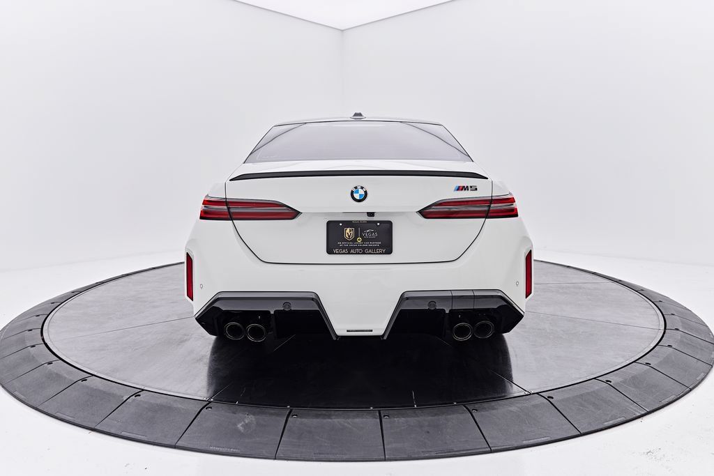 Used 2026 BMW M5 w/ Carbon Package AWD/4WD image 12