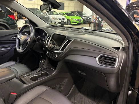 Used 2018 Chevrolet Equinox Premier AWD/4WD image 21
