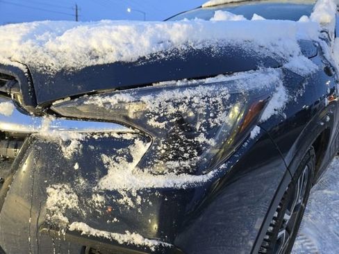 Used 2024 Subaru Ascent Limited w/ Technology Package image 7