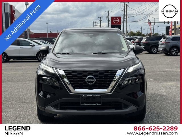 Used 2023 Nissan Rogue S AWD/4WD image 2