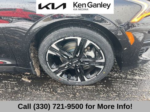Used 2023 Kia K5 GT-Line w/ GT-Line Premium Package image 22