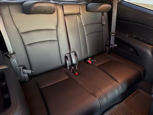 Used 2021 Honda Pilot Black Edition image 15