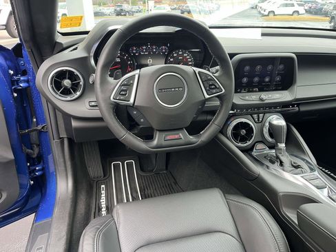 Certified 2021 Chevrolet Camaro SS image 16