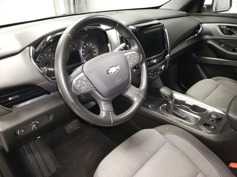 Used 2023 Chevrolet Traverse LT image 24