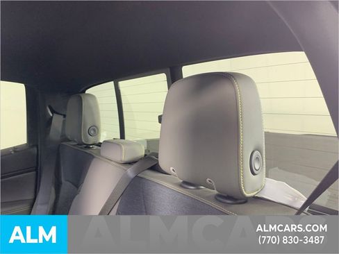 Used 2023 Chevrolet Colorado ZR2 image 32