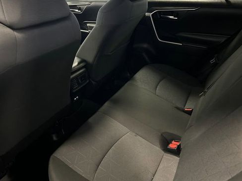 Certified 2025 Toyota RAV4 XLE FWD image 16