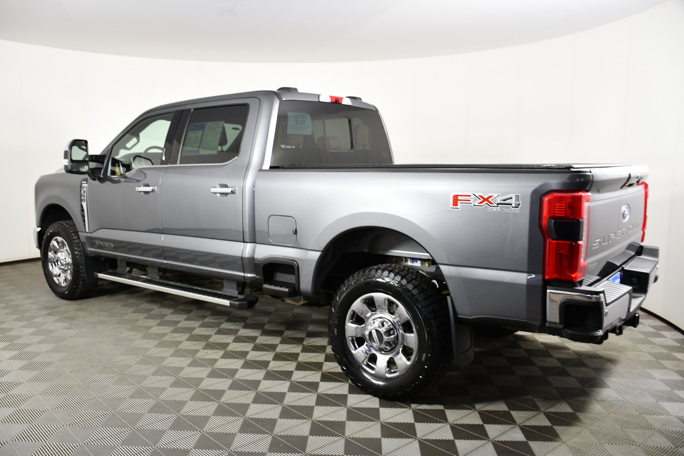 Used 2024 Ford F350 Lariat w/ Chrome Package AWD/4WD image 8