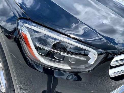 Certified 2022 Mercedes-Benz GLC 300 w/ Premium Package Lite image 28