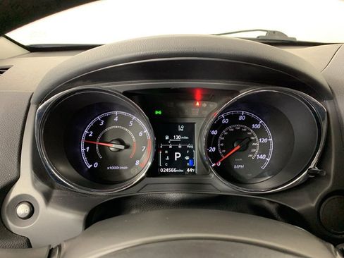 Used 2025 Mitsubishi Outlander Sport ES image 18