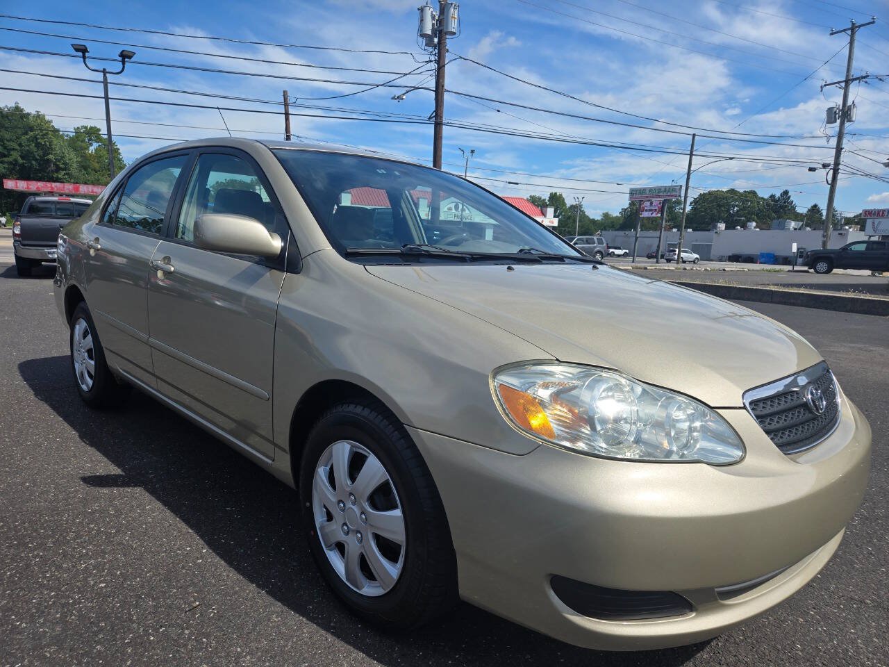 Used 2006 Toyota Corolla LE w/ Audio Value Pkg FWD image 4