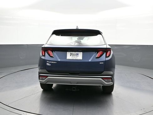 Certified 2025 Hyundai Tucson SE image 7