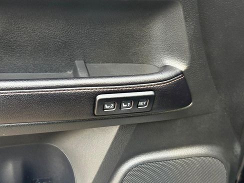 Used 2017 Toyota 4Runner Limited image 20