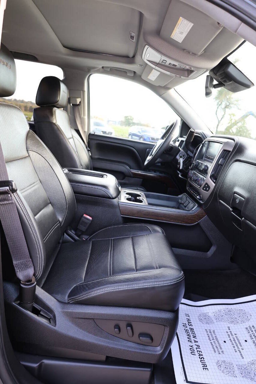 Used 2017 GMC Sierra 1500 Denali w/ Denali Ultimate Package AWD/4WD image 15