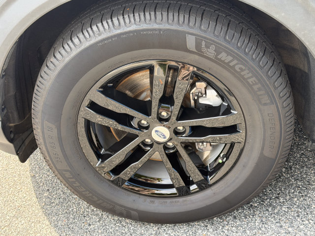 Used 2021 Ford Explorer XLT RWD image 12