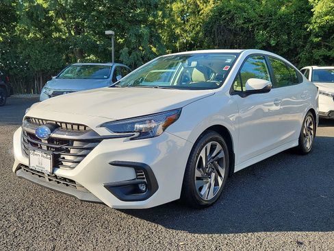 Used 2024 Subaru Legacy Limited AWD/4WD image 3