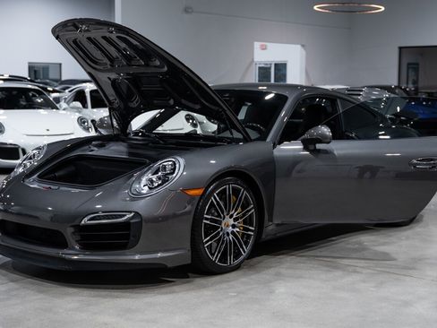Used 2014 Porsche 911 Turbo S AWD/4WD image 33