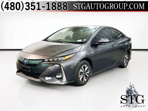 Used 2017 Toyota Prius Prime Advanced image 1