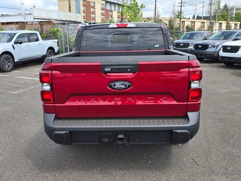 New 2026 Ford Maverick Lariat w/ Black Appearance Package AWD/4WD image 4