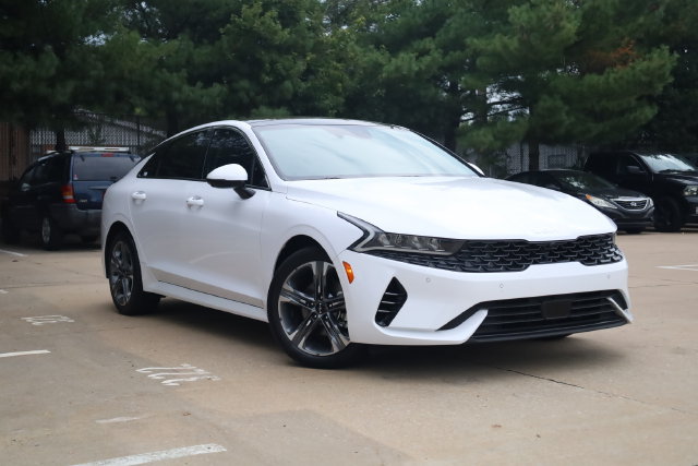 Used 2024 Kia K5 EX w/ EX Premium Package FWD image 3