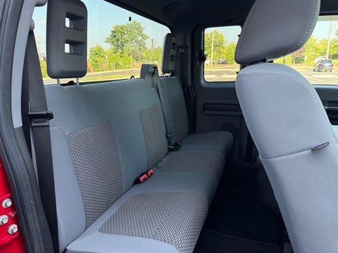 Used 2011 Ford F250 XLT w/ XLT Premium Pkg AWD/4WD image 38