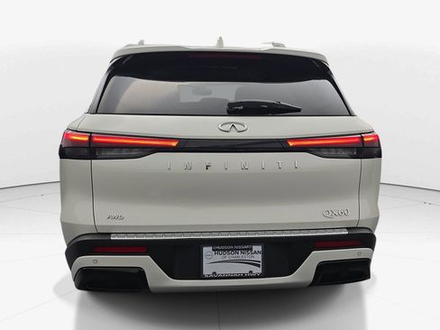 Used 2023 INFINITI QX60 Luxe w/ Cargo Package AWD/4WD image 7