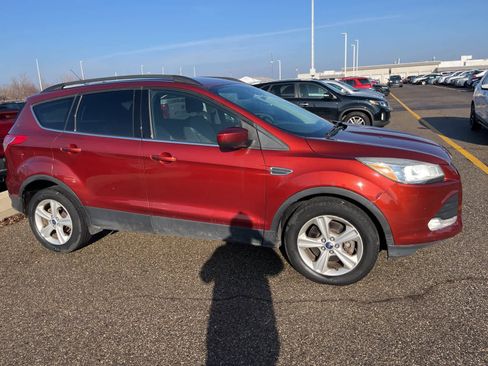 Used 2015 Ford Escape SE w/ Equipment Group 201A image 15