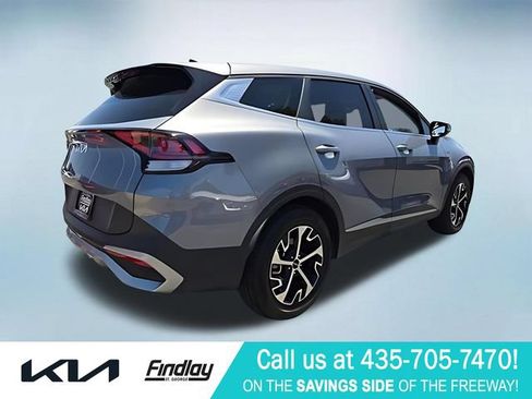 Certified 2023 Kia Sportage EX FWD image 4