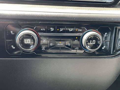 Used 2026 Chevrolet Silverado 1500 LT RWD image 16