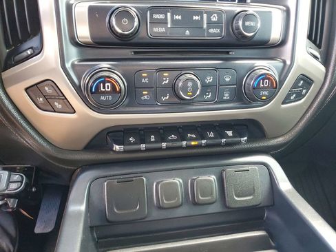 Used 2017 GMC Sierra 3500 Denali w/ Duramax Plus Package image 33