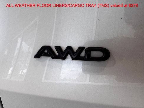Used 2025 Toyota Grand Highlander AWD image 9
