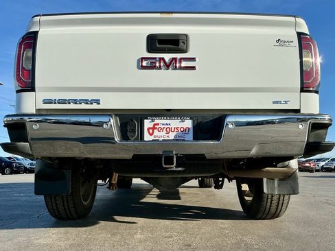 Used 2017 GMC Sierra 1500 SLT w/ SLT Premium Package image 18