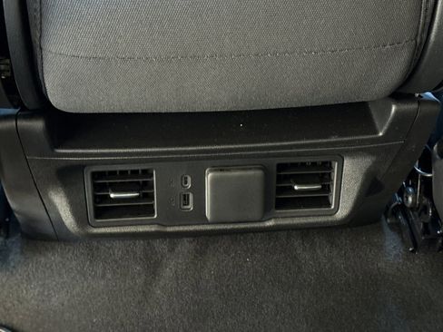 Used 2026 GMC Sierra 1500 SLE image 16