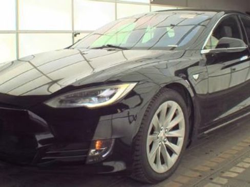 Used 2018 Tesla Model S 100D image 1