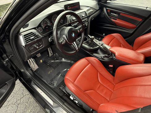 Used 2018 BMW M3 w/ Executive Package image 25