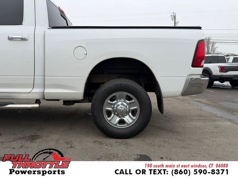 Used 2017 RAM 2500 SLT image 26