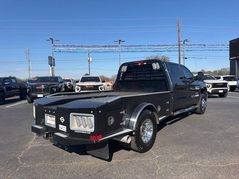 Used 2018 Chevrolet Silverado 3500 LT w/ LT Convenience Package image 14